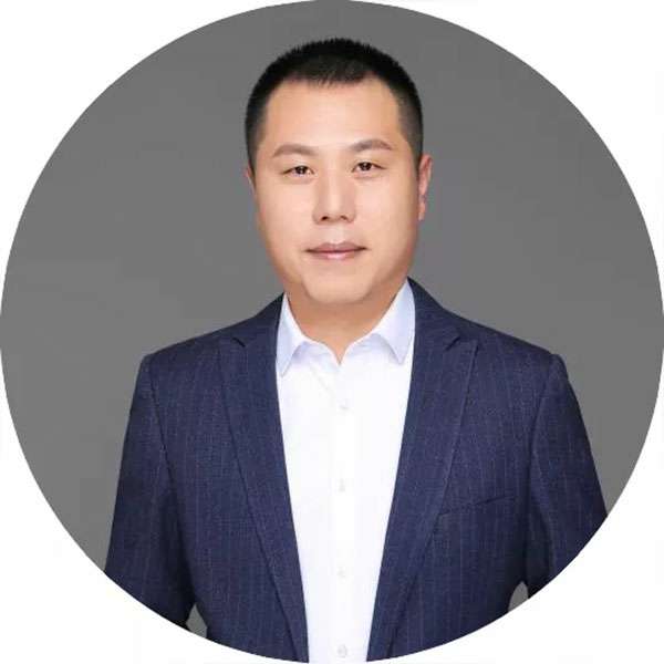 张玉龙.jpg 张玉龙.jpg
