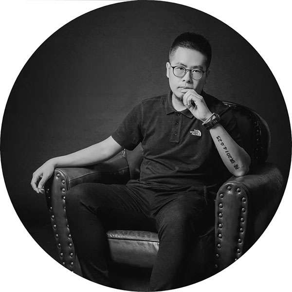 刘鹏鹏.jpg