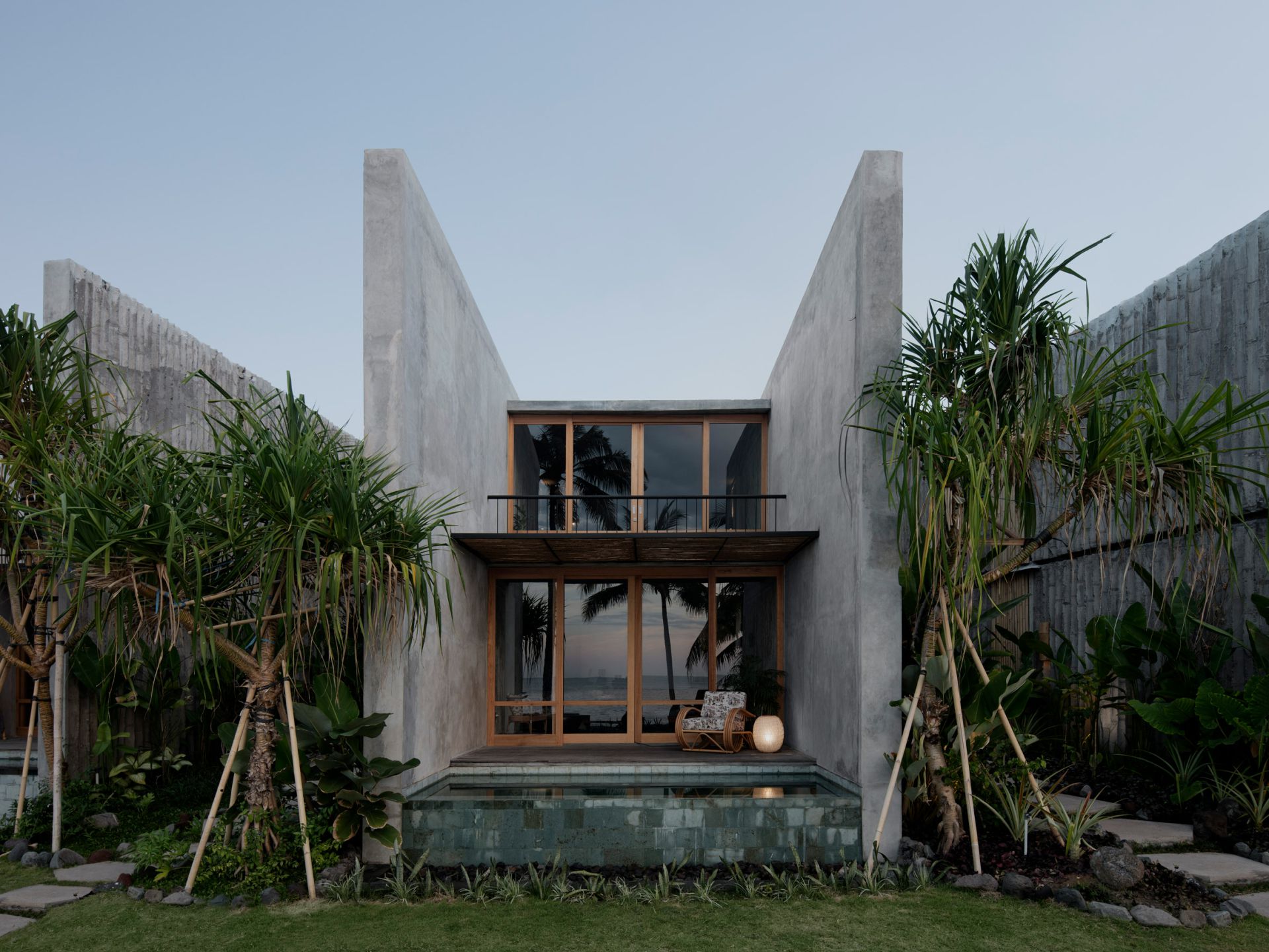 tiing-hotel-bali-nic-brunsdon_dezeen_2364_col_6.jpg tiing-hotel-bali-nic-brunsdon_dezeen_2364_col_6.jpg
