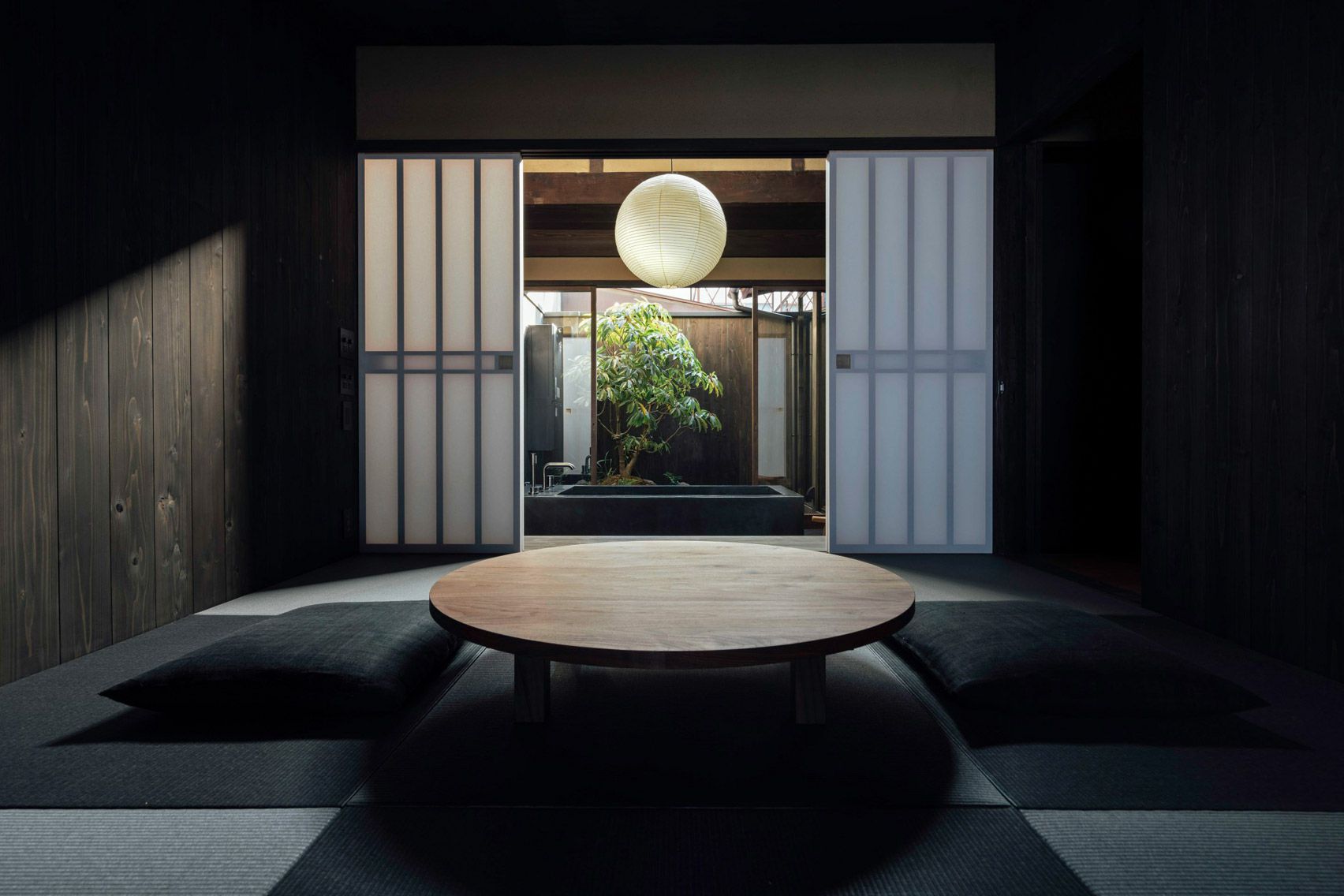 maana-kamo-uoya-shigenori-interiors-hotel_dezeen_1704_col_5.jpg maana-kamo-uoya-shigenori-interiors-hotel_dezeen_1704_col_5.jpg